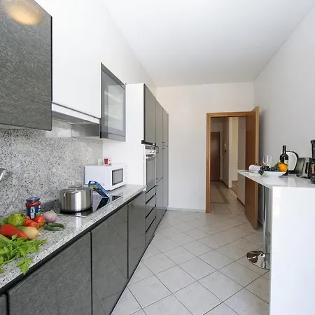 Comfort Family House Apartment Lugano