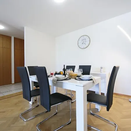 Appartement Comfort Family House